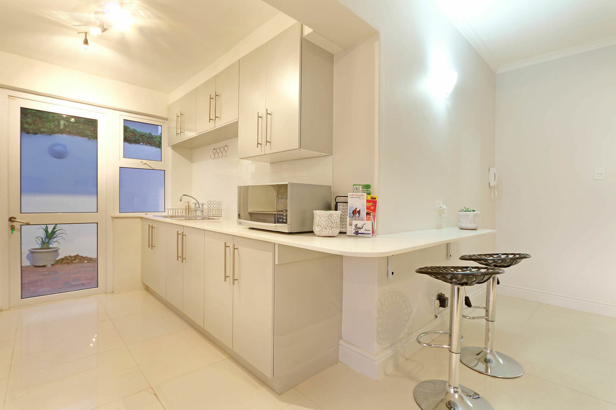 Camps Bay Beach Apartment Cape Town Ngoại thất bức ảnh