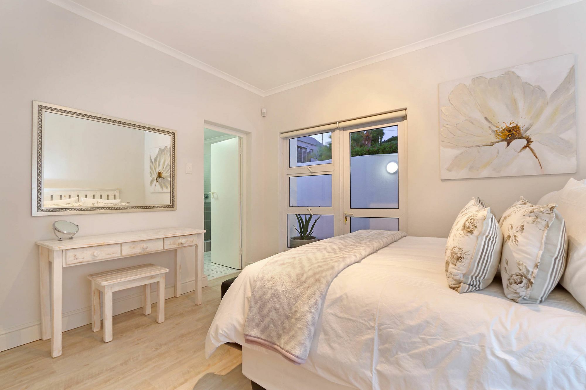 Camps Bay Beach Apartment Cape Town Ngoại thất bức ảnh